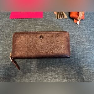 Kate Spade Continental Wallet in Pebbled Black Leather